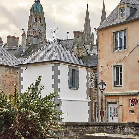 La Plus Petite Maison De France バイユー エクステリア 写真
