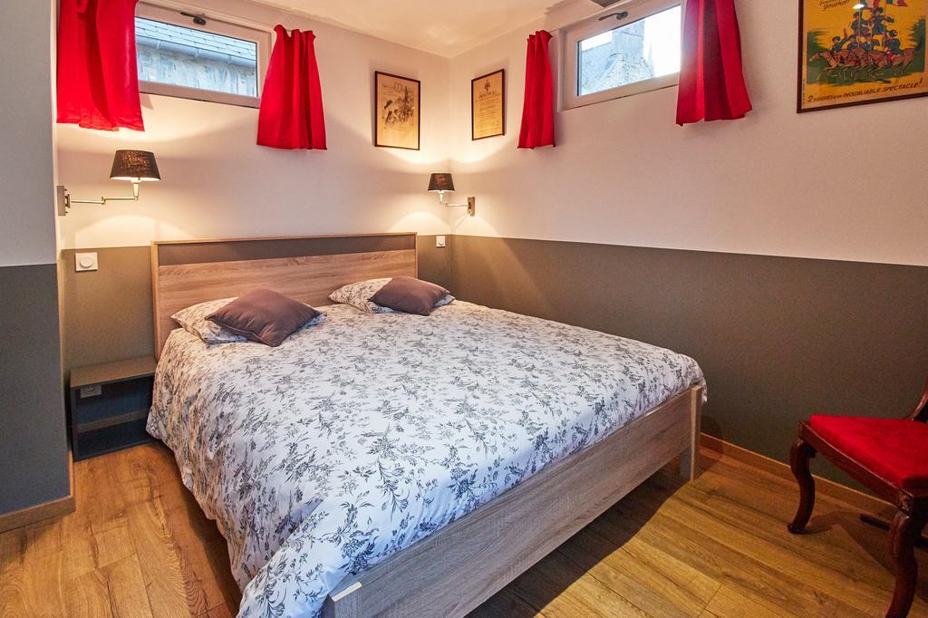 La Plus Petite Maison De France バイユー 部屋 写真
